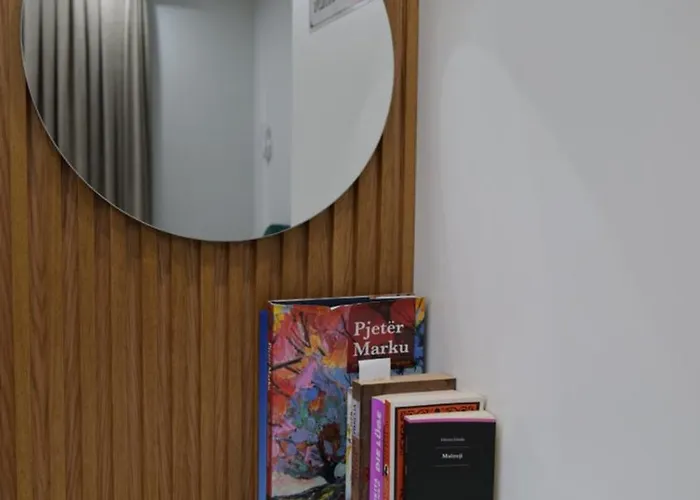 Kristi 01 شقة تيرانا