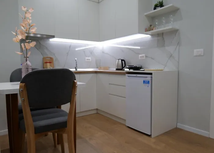 Kristi 01 تيرانا